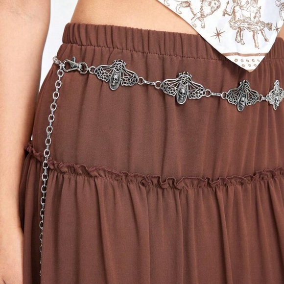 Death Head Moth Silver Belt - Picture 2 of 9